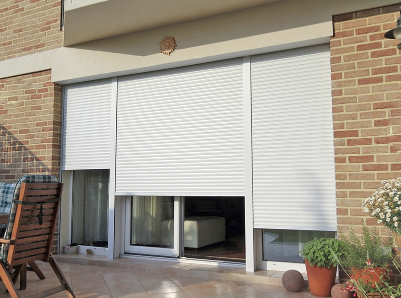 На двери в Георгиевске